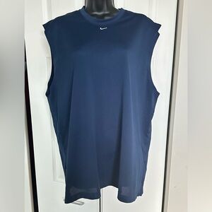 Nike - *Plus Size* Navy blue dri fit tank - Size XL